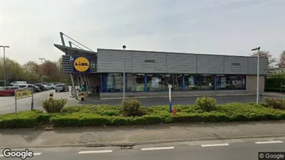 Commercial properties for rent in Zele - Photo from Google Street View