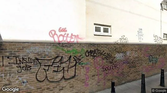 Warehouses for rent i London E2 - Photo from Google Street View