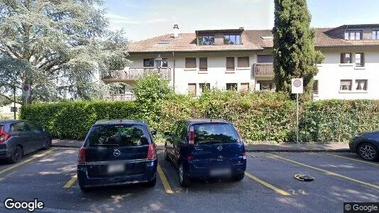 Lager zur Miete i Corsier – Foto von Google Street View