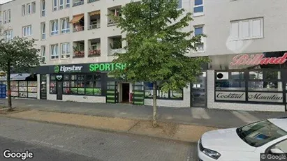 Gewerbeflächen zur Miete in Berlin Marzahn-Hellersdorf – Foto von Google Street View