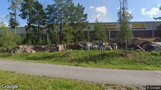 Lager zur Miete i Vantaa – Foto von Google Street View