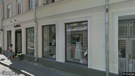 Bedrijfsruimtes te huur i Location is not specified - Foto uit Google Street View