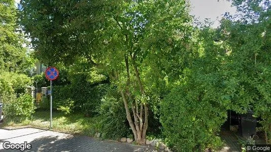 Gewerbeflächen zur Miete i Warschau Mokotów – Foto von Google Street View