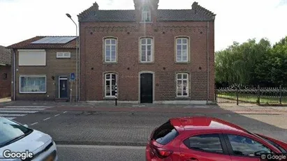 Bedrijfsruimtes te koop in Beek - Foto uit Google Street View