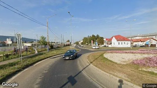 Bedrijfsruimtes te huur i Humenné - Foto uit Google Street View