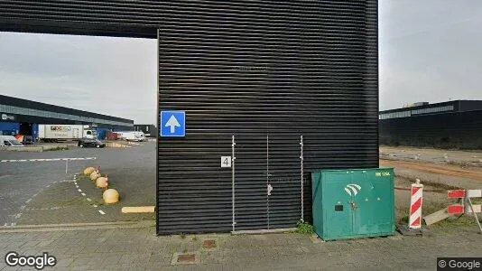 Bedrijfsruimtes te huur i Rotterdam Overschie - Foto uit Google Street View