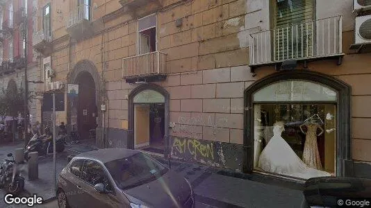 Bedrijfsruimtes te huur i Napels Municipalità 2 - Foto uit Google Street View