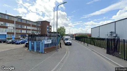 Producties te koop in Mitcham - Surrey - Foto uit Google Street View