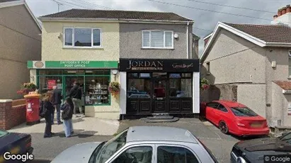 Bedrijfsruimtes te koop in Swansea - West Glamorgan - Foto uit Google Street View