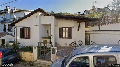 Commercial properties for sale in Carsoli - Photo from Google Street View