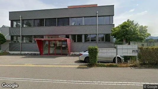 Büros zur Miete i Hinwil – Foto von Google Street View