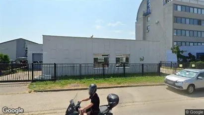 Bedrijfsruimtes te huur in Trnava - Foto uit Google Street View