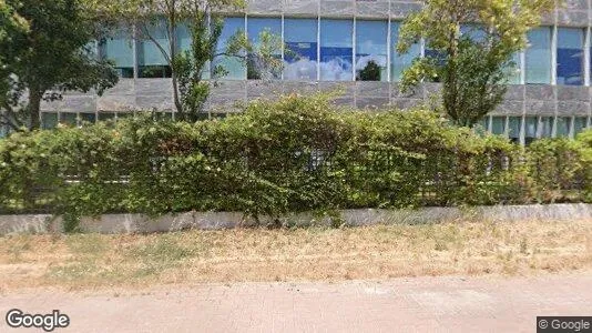 Commercial properties for rent i Alcobendas - Photo from Google Street View