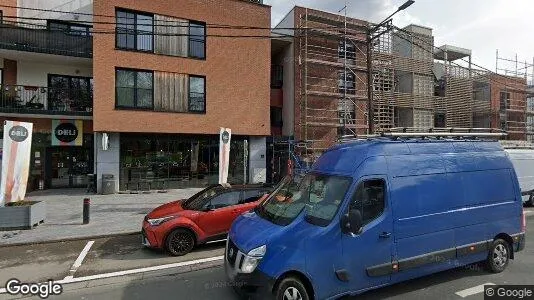 Bedrijfsruimtes te huur i Court-Saint-Étienne - Foto uit Google Street View