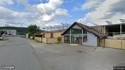 Bedrijfsruimtes te koop in Púchov - Foto uit Google Street View