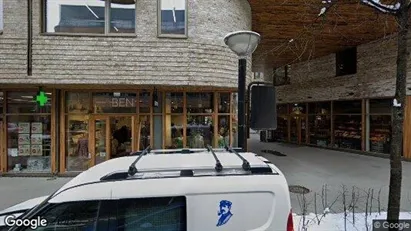 Lager zur Miete in Asker – Foto von Google Street View