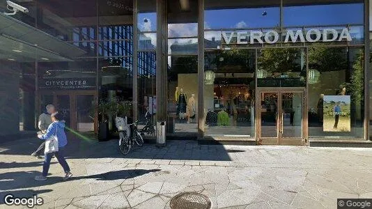 Gewerbeflächen zur Miete i Helsinki Läntinen – Foto von Google Street View