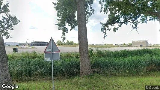 Bedrijfsruimtes te huur i Alphen aan den Rijn - Foto uit Google Street View