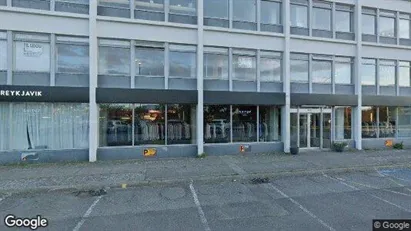 Lagerlokaler til salg i Reykjavik Hlíðar - Foto fra Google Street View