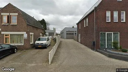 Bedrijfsruimtes te huur in Helmond - Foto uit Google Street View