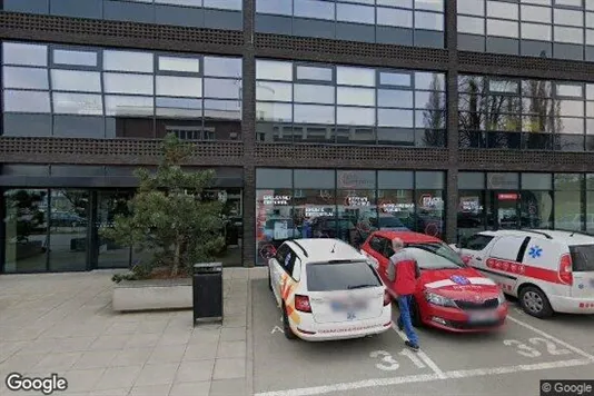 Kantorruimte te huur i Location is not specified - Foto uit Google Street View