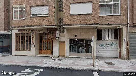 Office spaces for rent i León - Photo from Google Street View